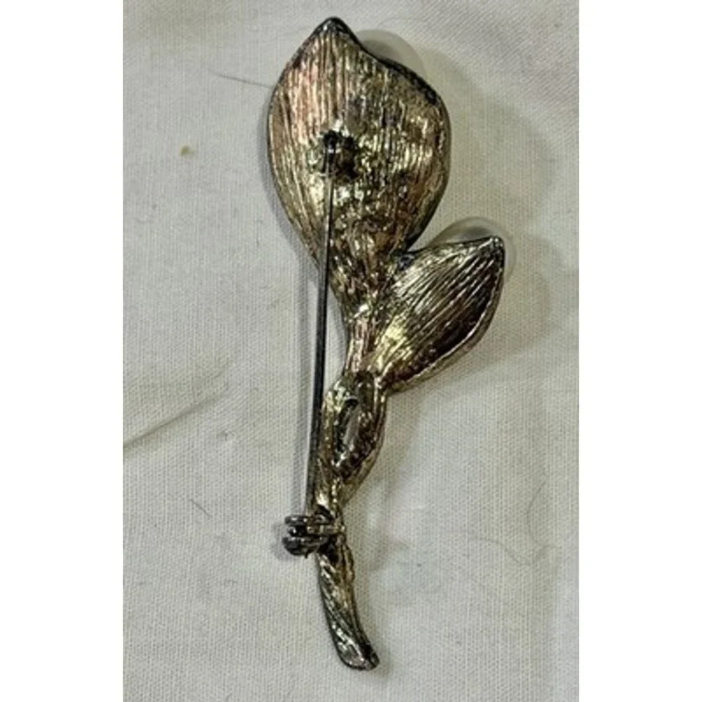 Vintage Art Deco Flower Brooch Pin